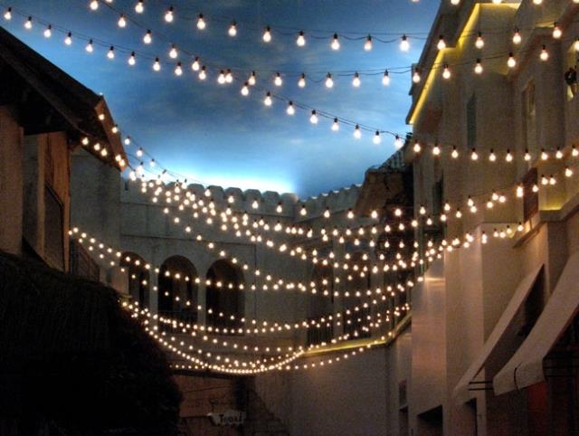 Rental store for 2  MARKET LIGHT PER FOOT in Akron Ohio